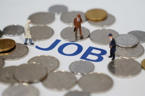 美国上周初请失业金人数人数为21.5万人